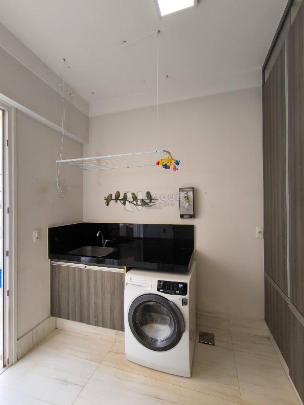 Casa em condomínio à venda no bairro Ville de France: LAVANDERIA