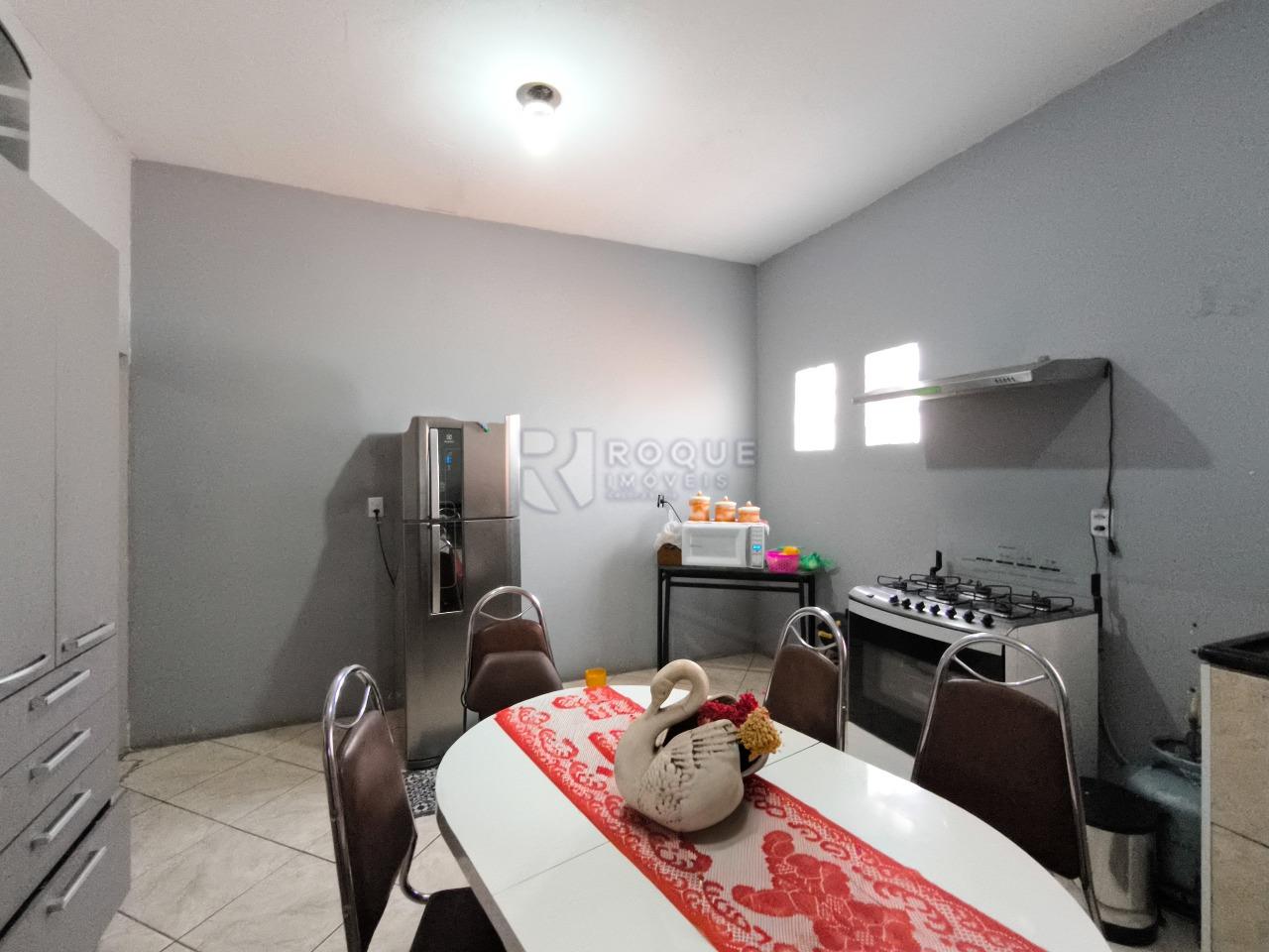 Casa Residencial à venda no bairro Jardim Residencial Guimarães: COZINHA