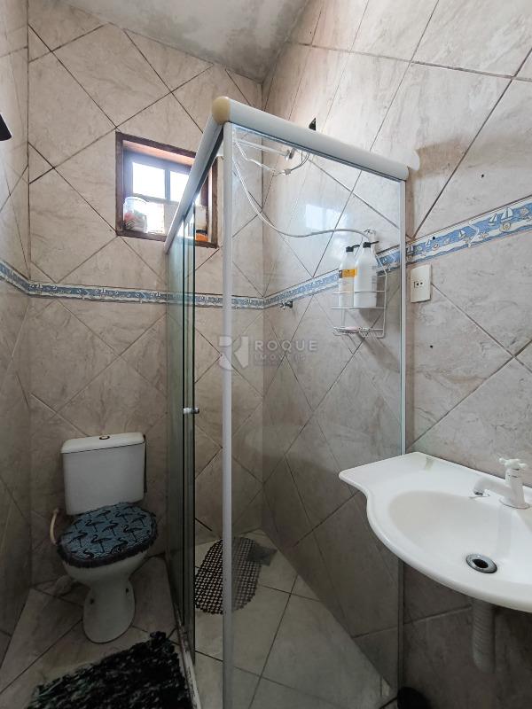 Casa Residencial à venda no bairro Jardim Residencial Guimarães: BANHEIRO SOCIAL