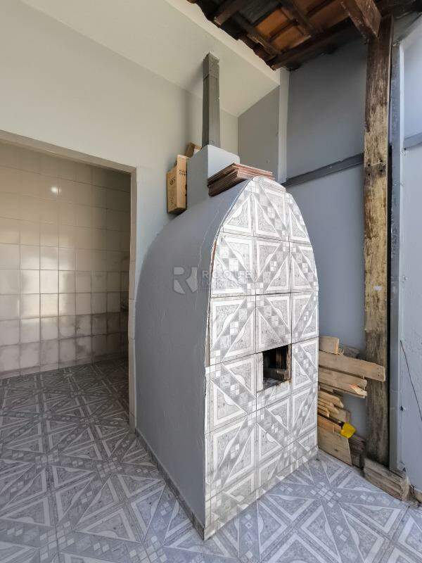 Casa Residencial à venda no bairro Jardim da Graminha: FORNO