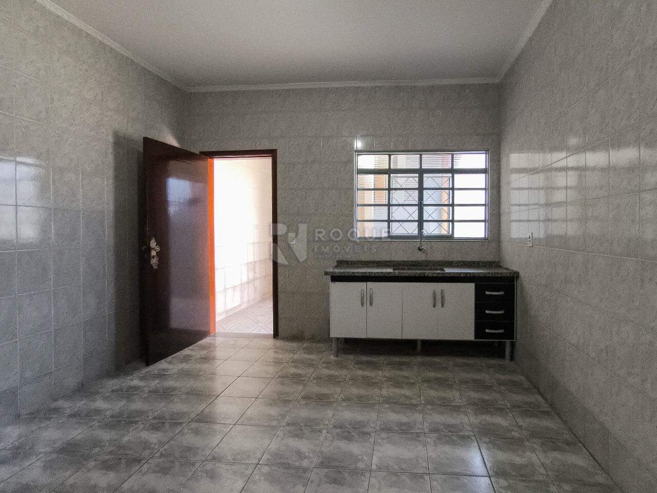 Casa Residencial à venda no bairro Jardim da Graminha: COZINHA