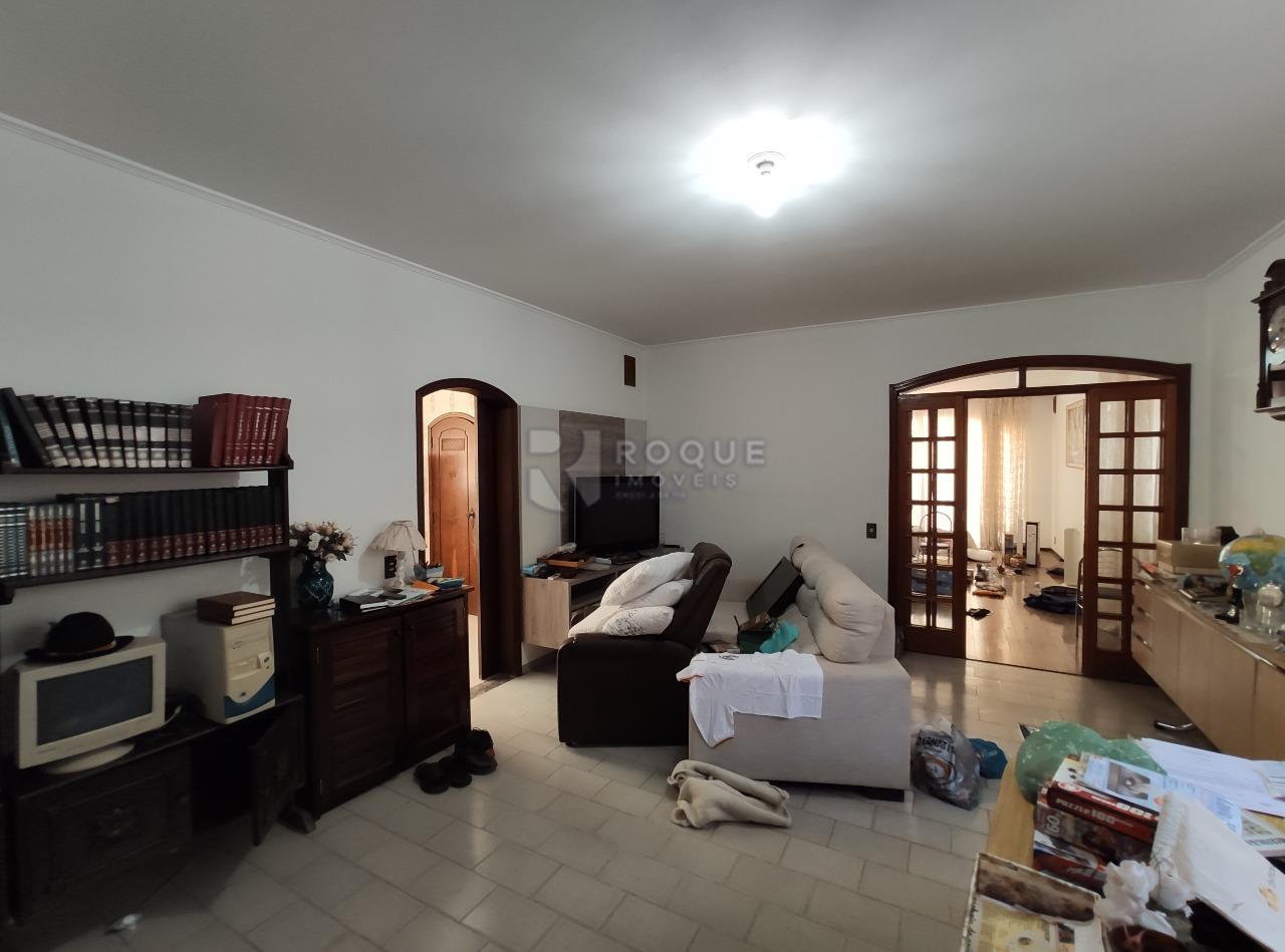 Casa Residencial à venda no bairro Vila São Geraldo: Copa