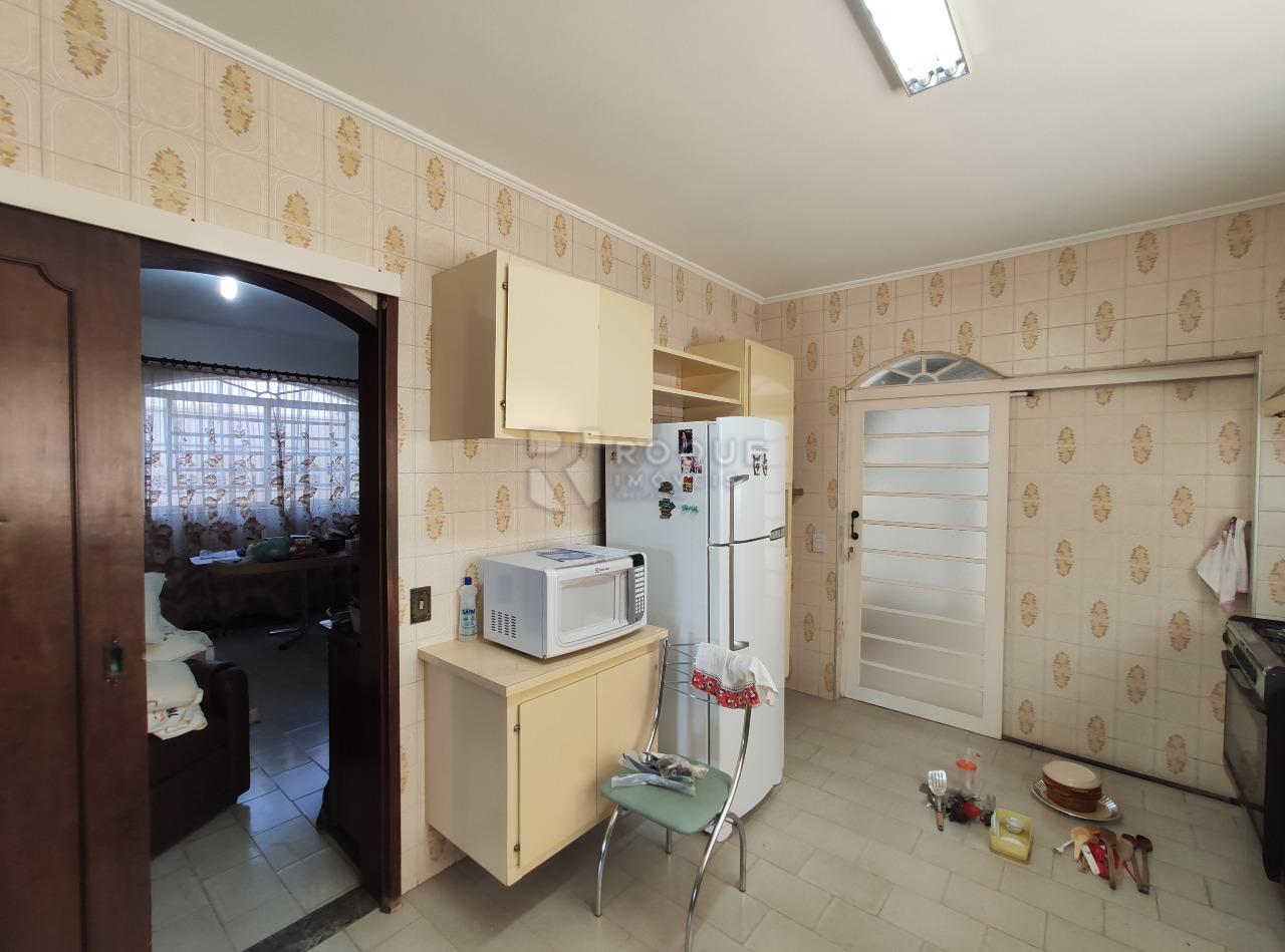 Casa Residencial à venda no bairro Vila São Geraldo: Cozinha