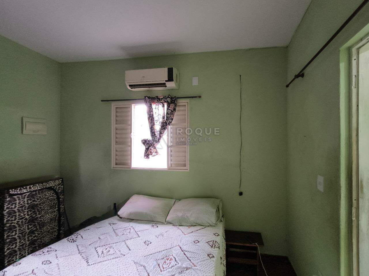 Casa Residencial à venda no bairro Jardim Bartolomeu Grotta: DORMITÓRIO 1
