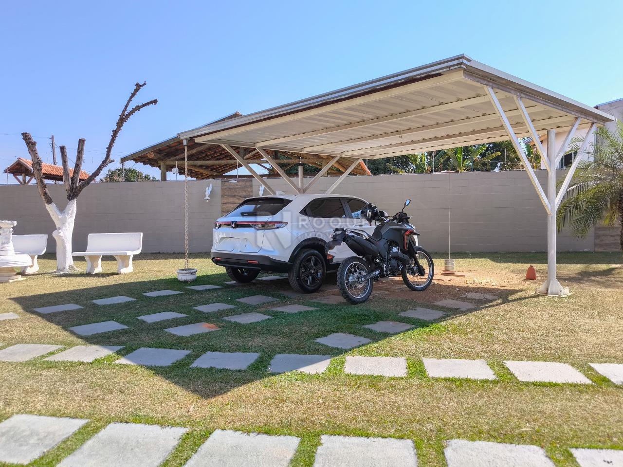 Chácara à venda no bairro Pires de Baixo: GARAGEM