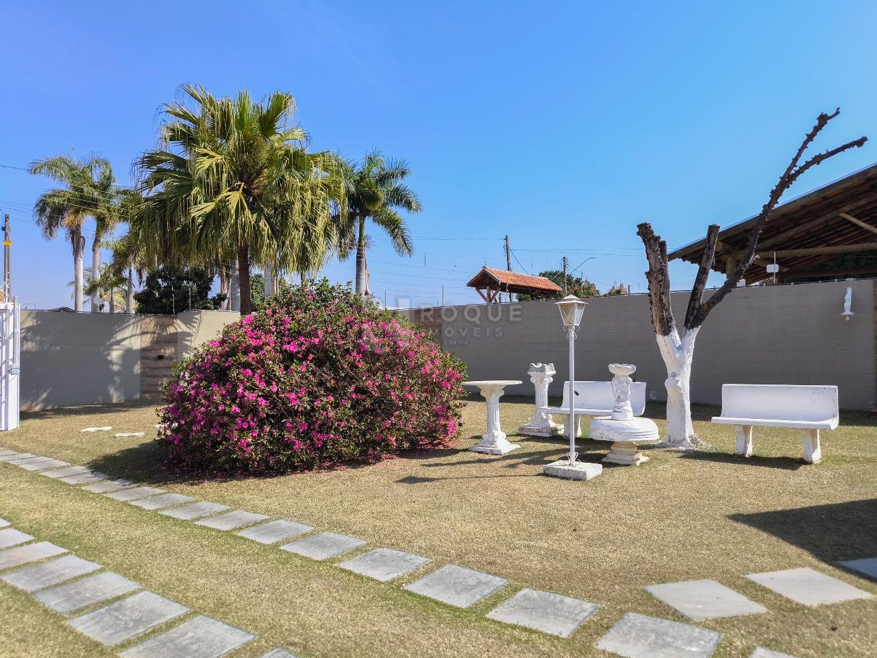 Chácara à venda no bairro Pires de Baixo: ÁREA VERDE