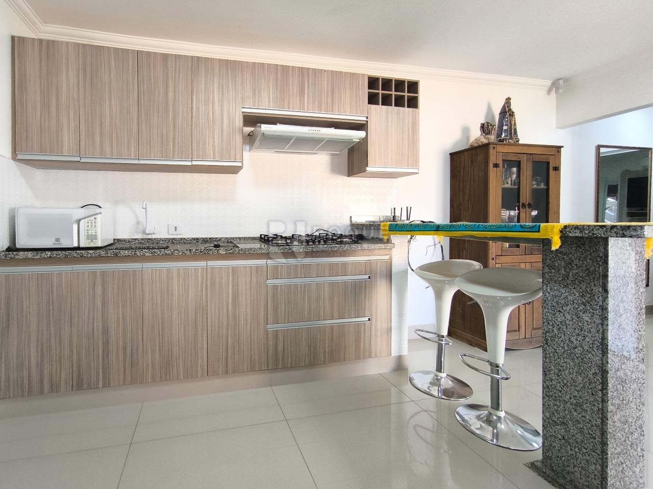 Chácara à venda no bairro Pires de Baixo: COZINHA