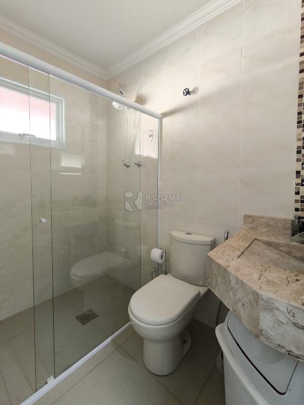 Chácara à venda no bairro Pires de Baixo: BANHEIRO SOCIAL