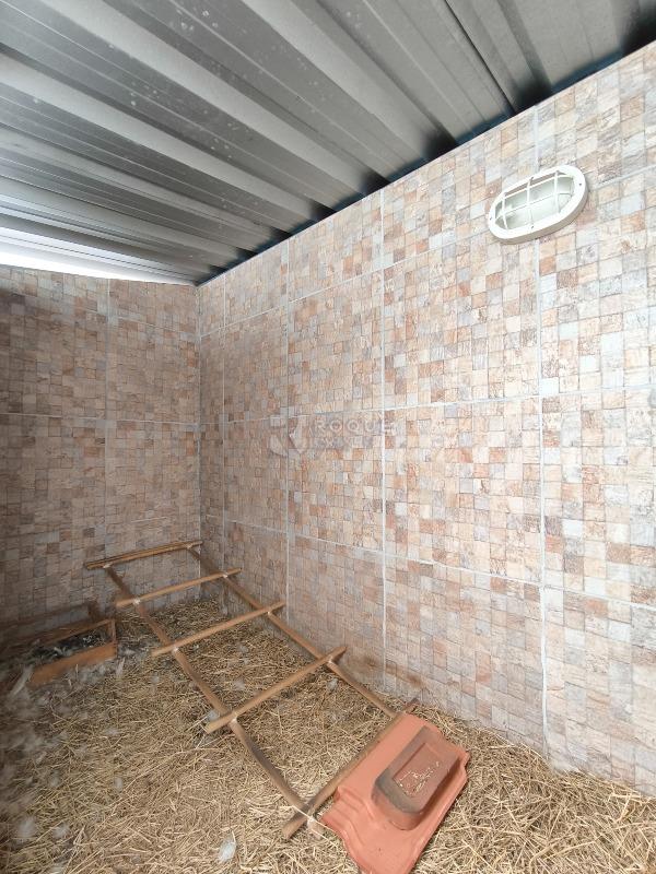 Chácara à venda no bairro Pires de Baixo: GALINHEIRO