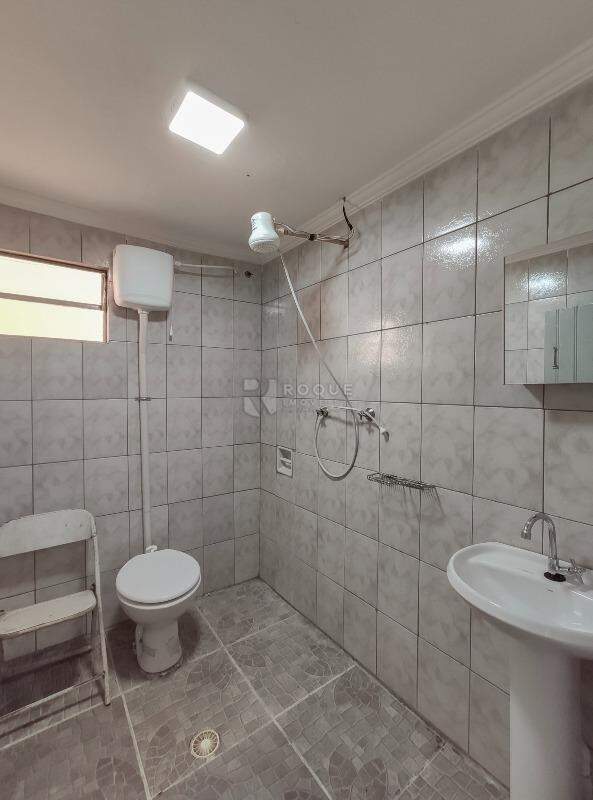 Casa Residencial para aluguel no bairro Boa Vista: WC social 