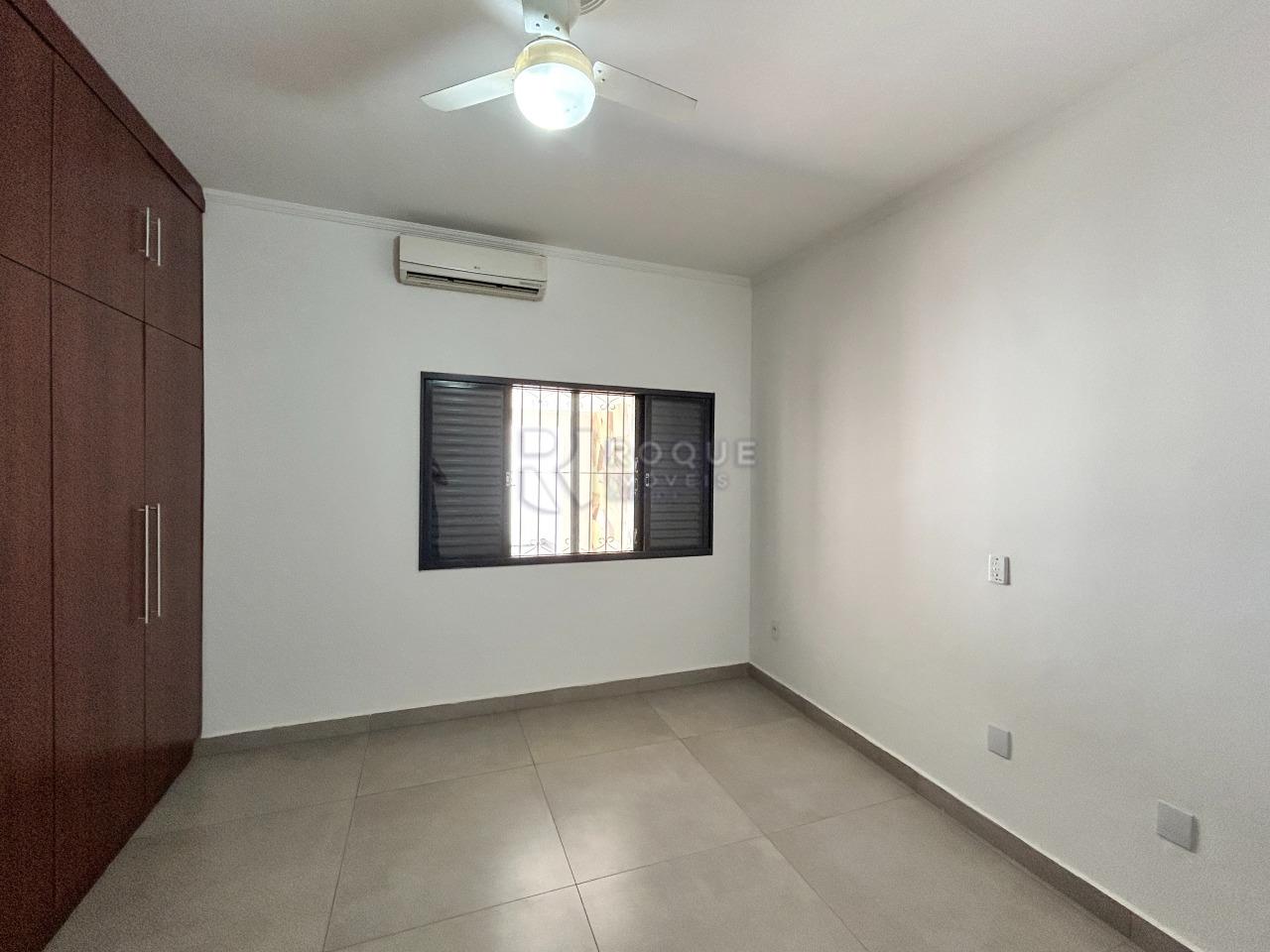 Casa Residencial para aluguel no bairro Vila Claudia: Dormitório 1