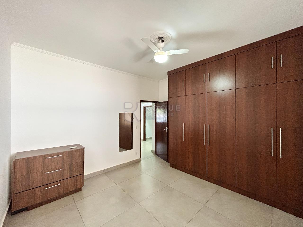 Casa Residencial para aluguel no bairro Vila Claudia: Dormitório 1