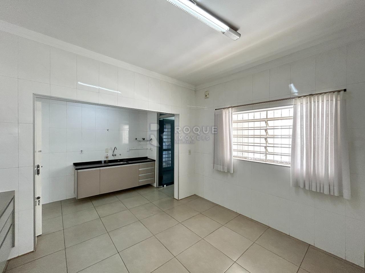 Casa Residencial para aluguel no bairro Vila Claudia: Cozinha  