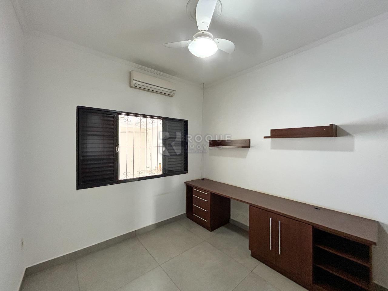 Casa Residencial para aluguel no bairro Vila Claudia: Dormitório 2