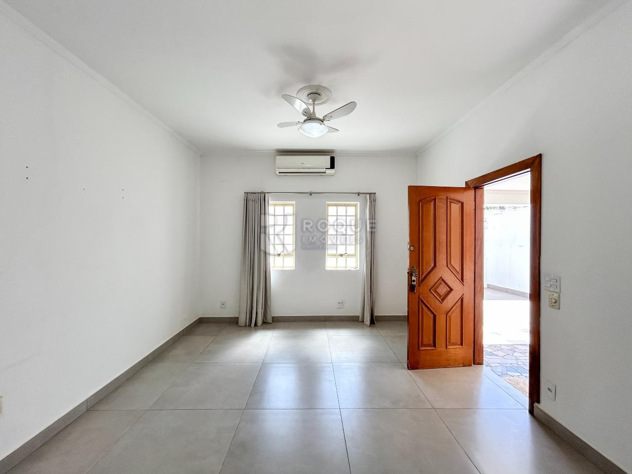 Casa Residencial para aluguel no bairro Vila Claudia: Sala 