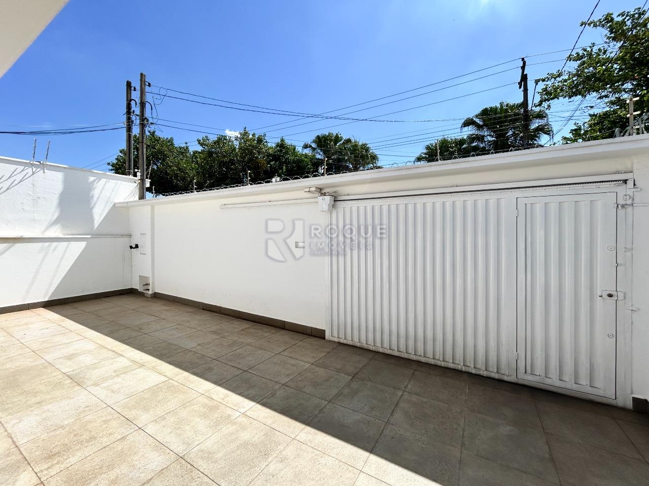 Casa Residencial para aluguel no bairro Vila Claudia: Frente 