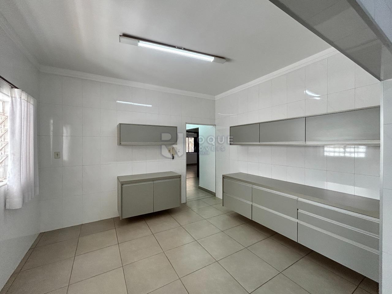 Casa Residencial para aluguel no bairro Vila Claudia: Copa 