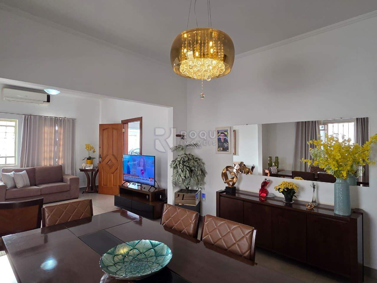 Casa Residencial para aluguel no bairro Vila Claudia: Copa