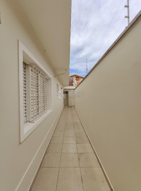 Casa em condomínio à venda no bairro Jardim Florença: Corredor 