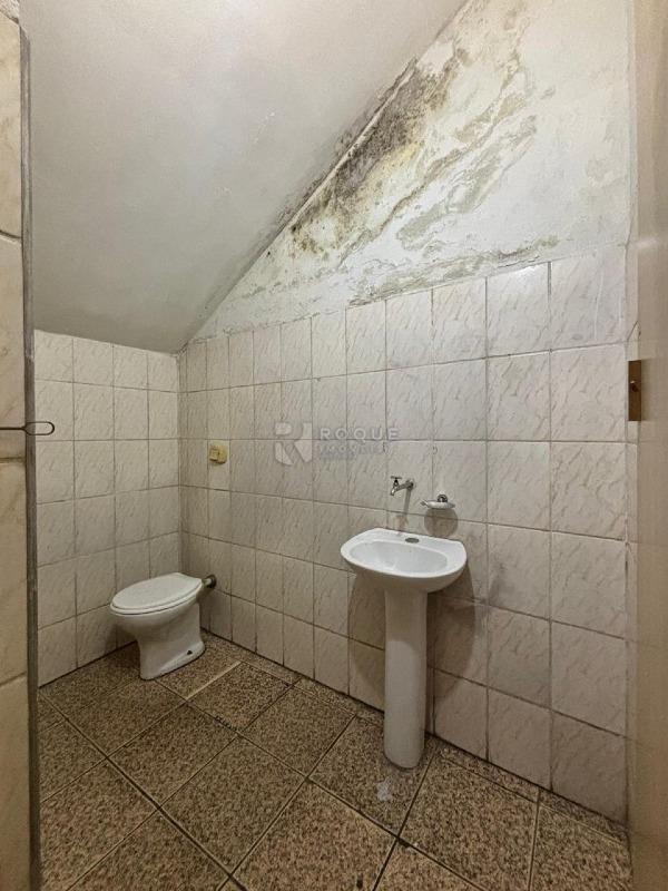 Casa com salão à venda no bairro Vila Piza: WC 2 Salão