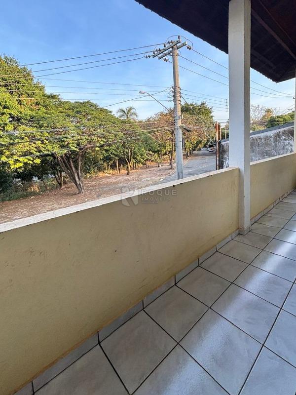 Casa com salão à venda no bairro Vila Piza: Varando Dormitório 2
