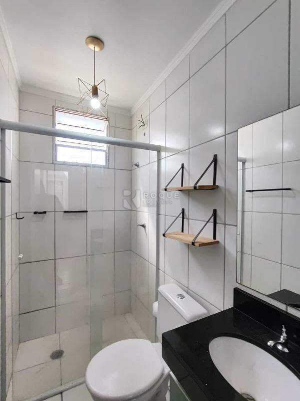 Apartamento para aluguel no bairro Jardim do Lago: WC