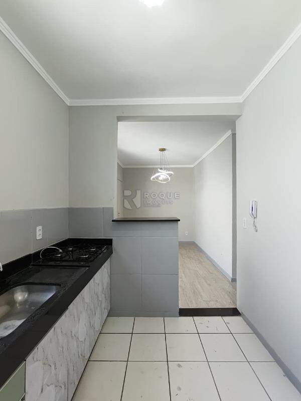 Apartamento para aluguel no bairro Jardim do Lago: Cozinha