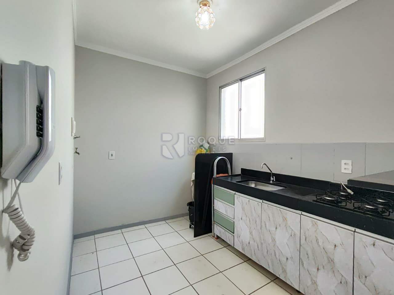Apartamento para aluguel no bairro Jardim do Lago: Cozinha