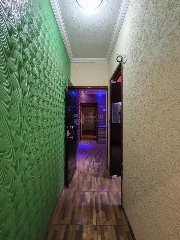 Casa Residencial à venda no bairro Jardim Bartolomeu Grotta: CORREDOR INTERNO