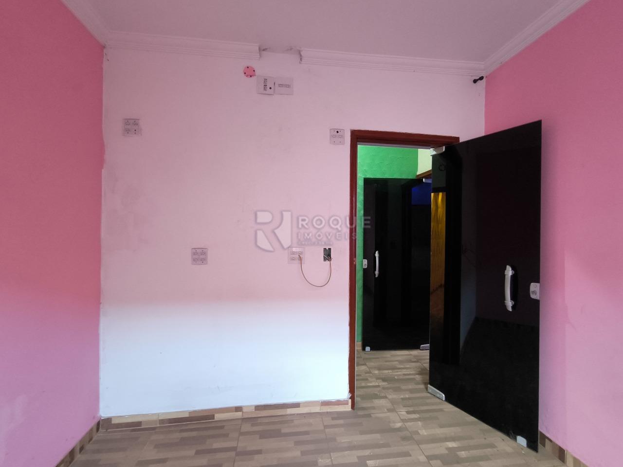 Casa Residencial à venda no bairro Jardim Bartolomeu Grotta: DORMITÓRIO 2