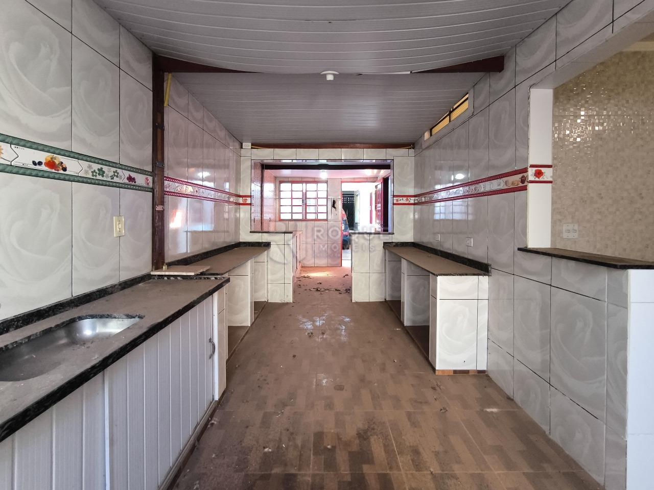 Casa Residencial à venda no bairro Jardim Bartolomeu Grotta: COZINHA