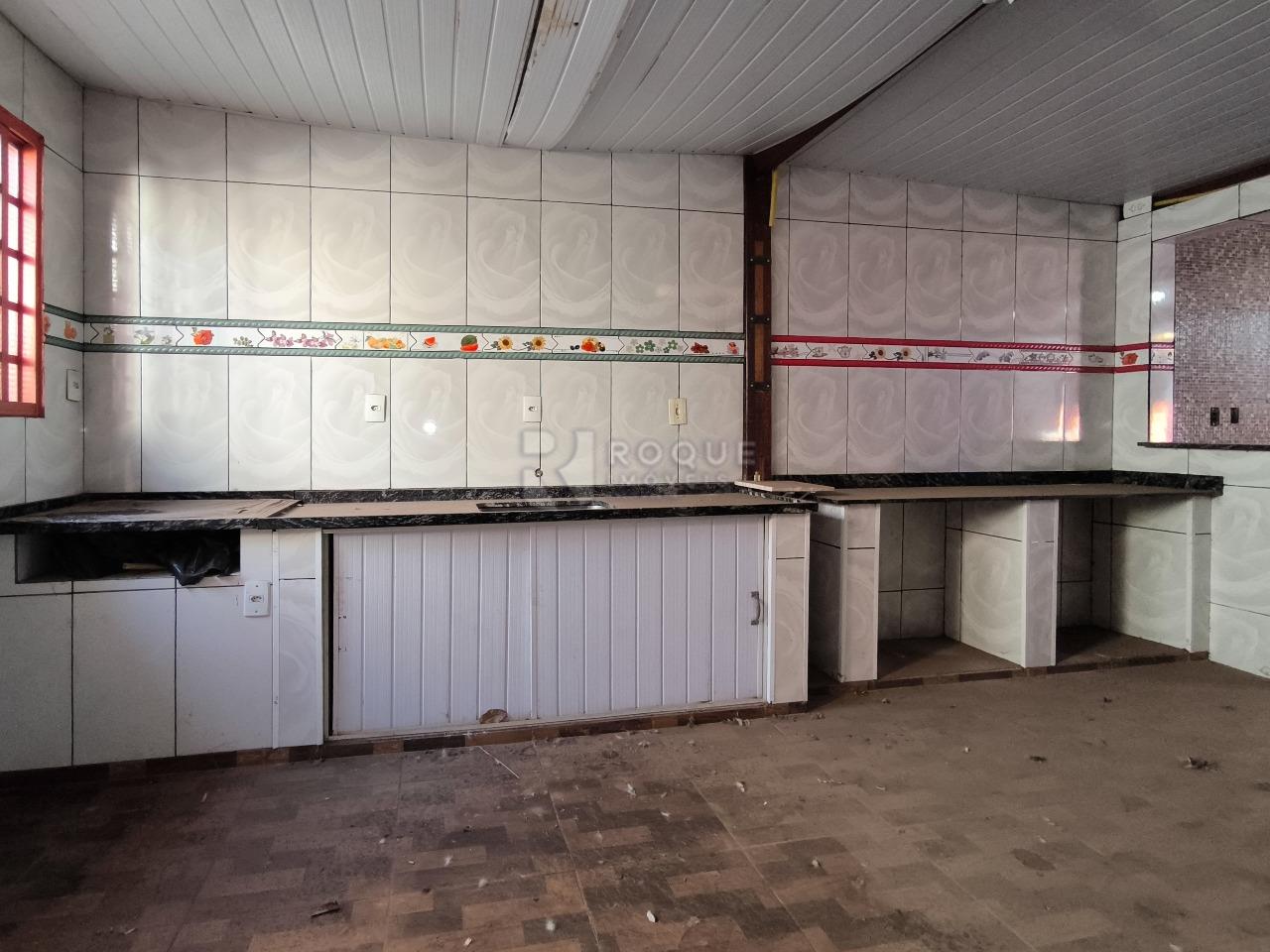 Casa Residencial à venda no bairro Jardim Bartolomeu Grotta: COZINHA