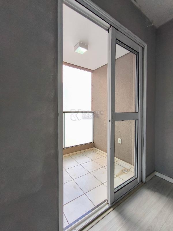 Apartamento à venda no bairro Residencial Jardins de Limeira: SACADA