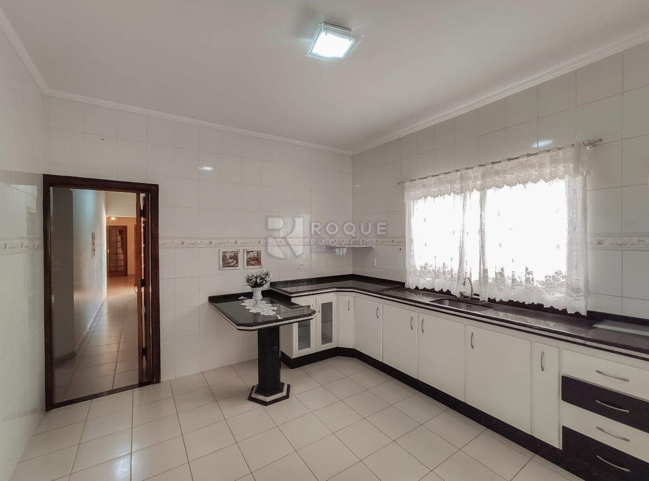 Casa Residencial para aluguel no bairro Parque das Nações: Cozinha 