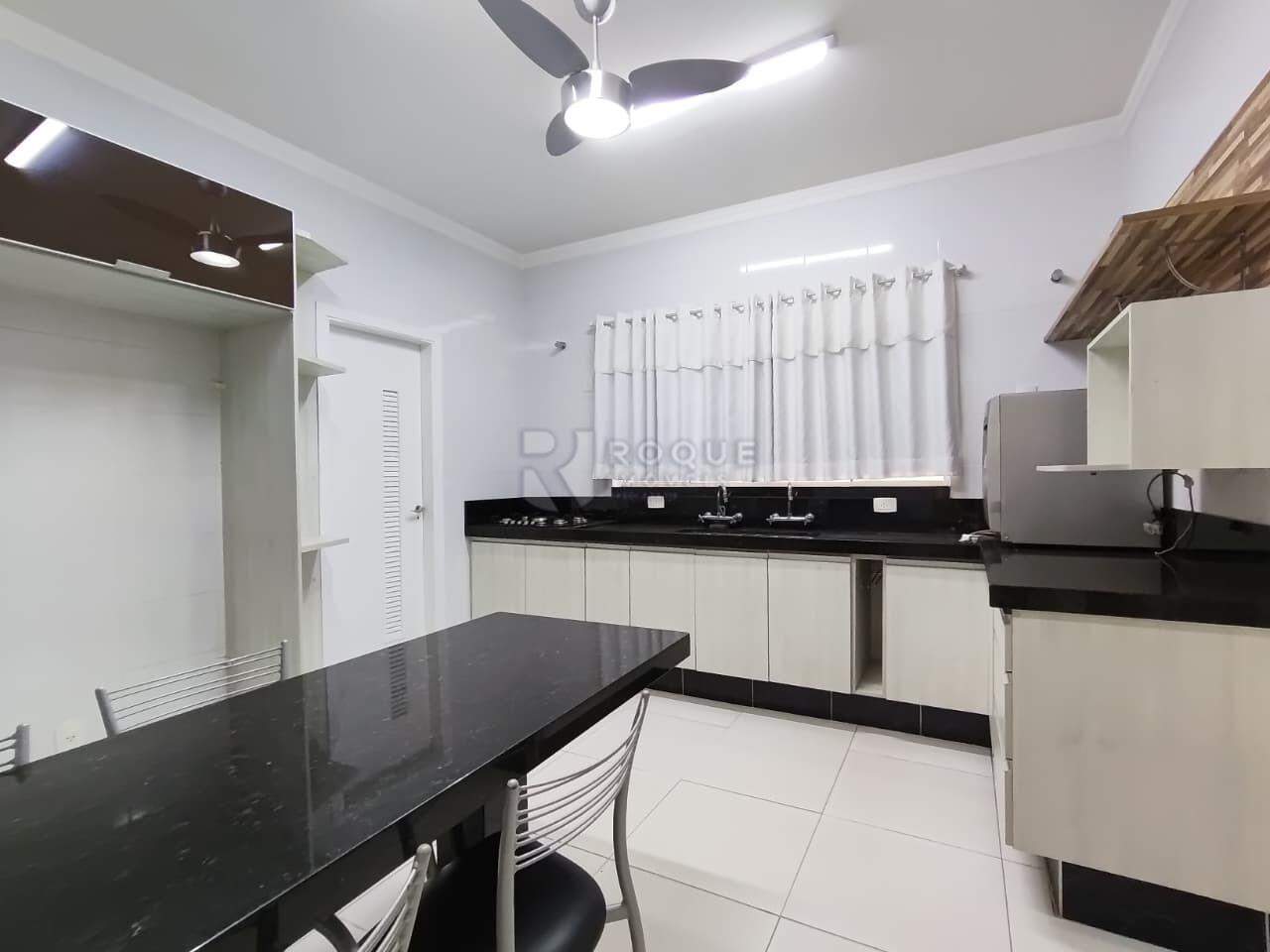 Casa em condomínio para aluguel no bairro Residencial Jardim dos Ipês II: Cozinha 