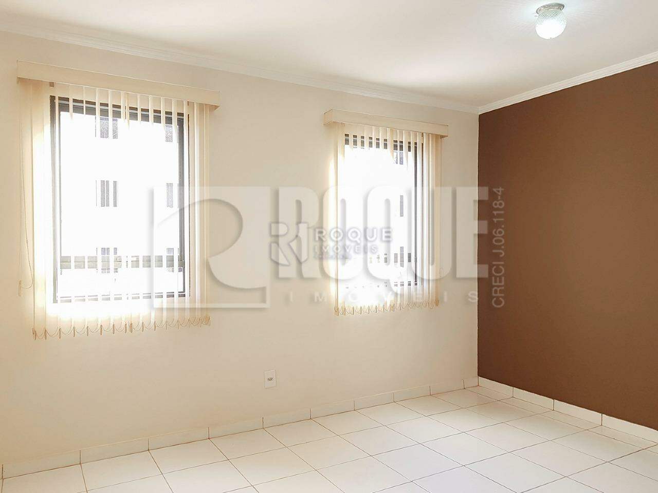 Apartamento à venda no bairro Itaipu: Sala