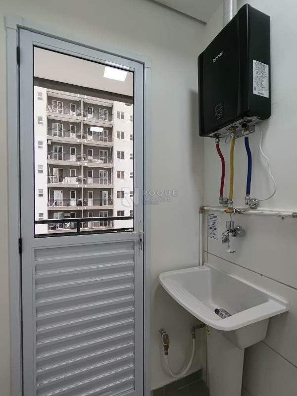 Apartamento para aluguel no bairro Jardim do Lago: Lavanderia