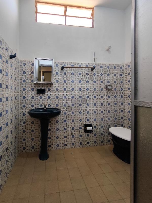 Casa Residencial à venda no bairro Jardim Nova Suiça: BANHEIRO SOCIAL