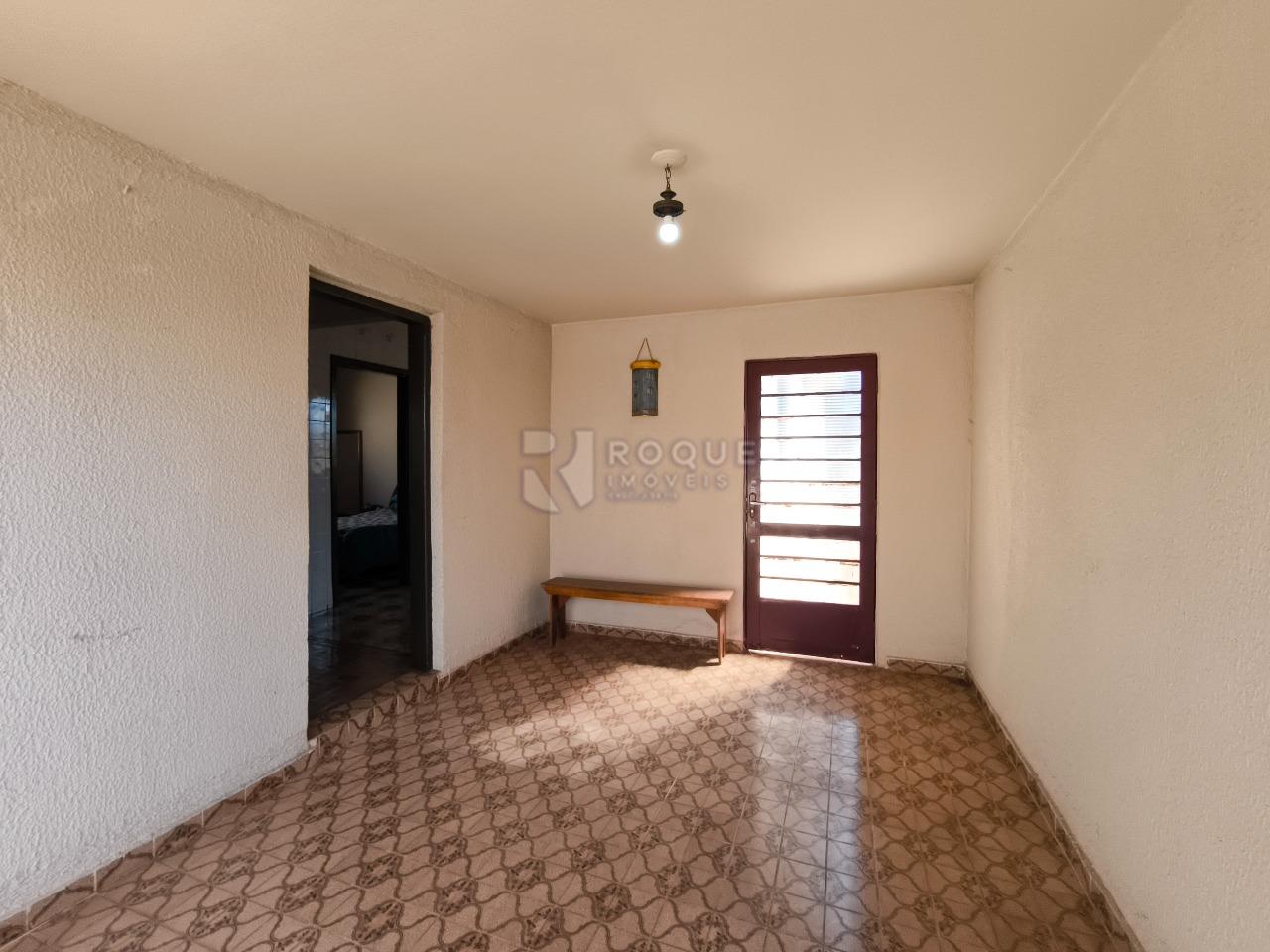 Casa Residencial à venda no bairro Jardim Nova Suiça: HALL DE ENTRADA