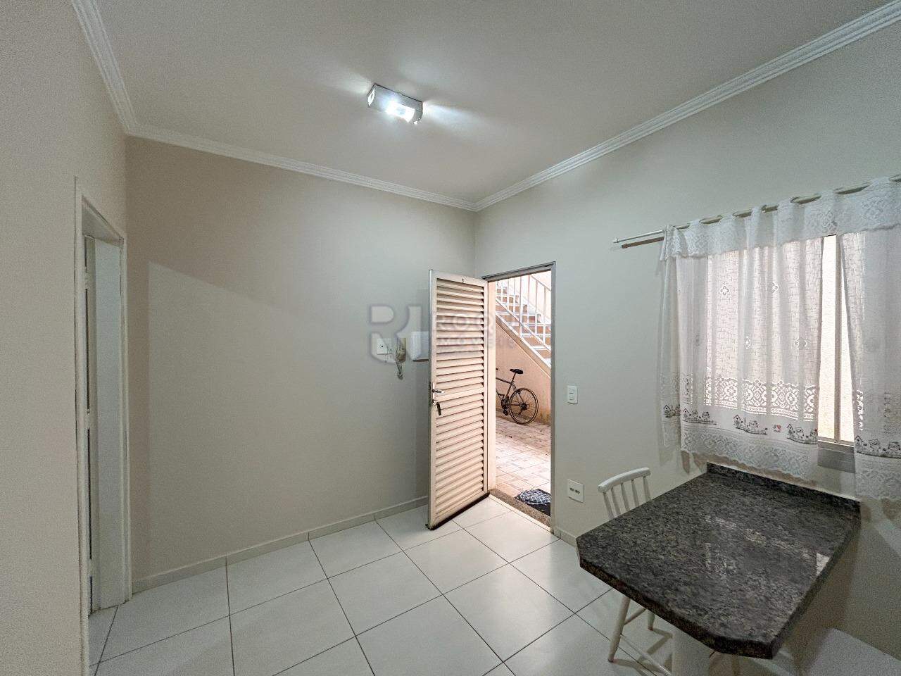 Kitnet para aluguel no bairro Jardim Cidade Universitária I: Cozinha 