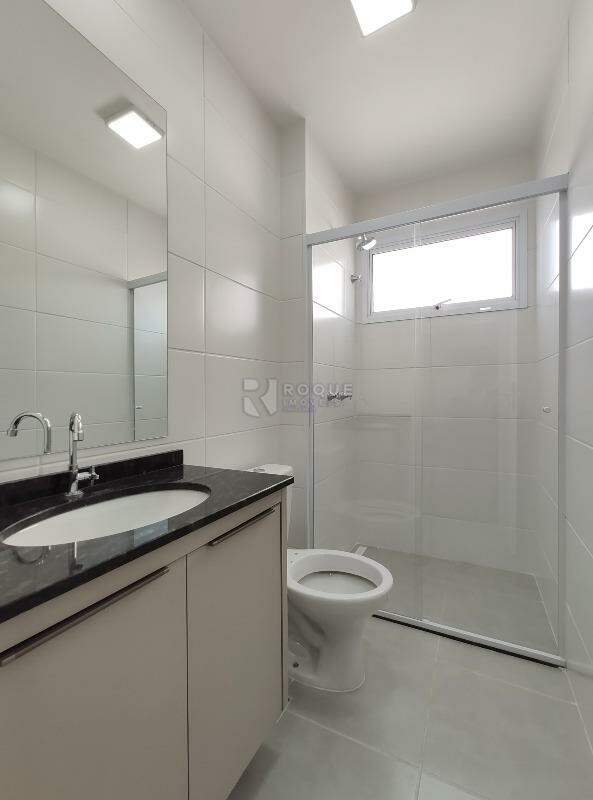 Apartamento para aluguel no bairro Jardim Santa Adélia: WC suíte