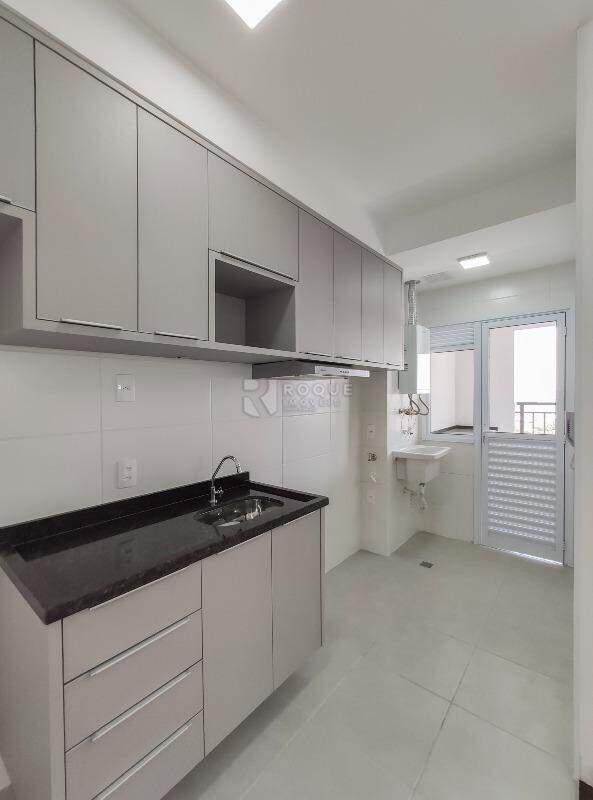 Apartamento para aluguel no bairro Jardim Santa Adélia: Cozinha