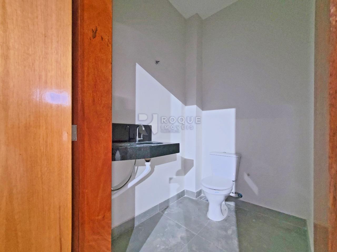 Barracão/Galpão à venda no bairro Jardim Porto Real II: WC 2