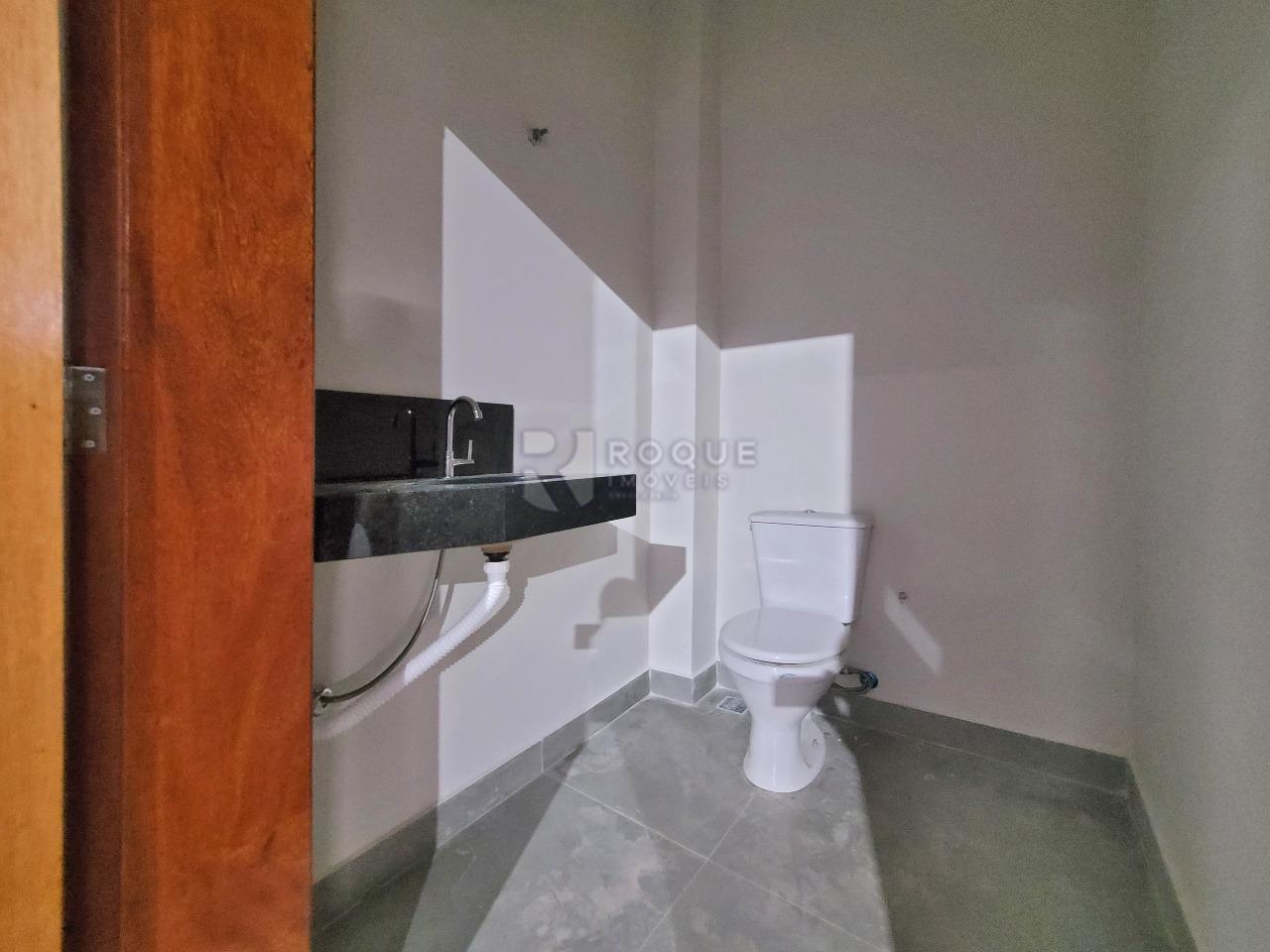 Barracão/Galpão à venda no bairro Jardim Porto Real II: WC 2