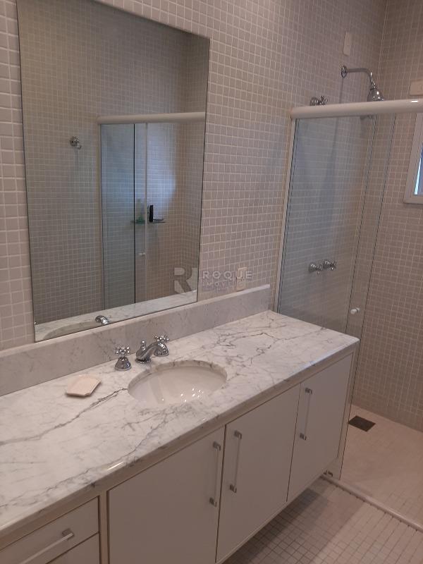 Casa em condomínio à venda no bairro Jardim Florença: 