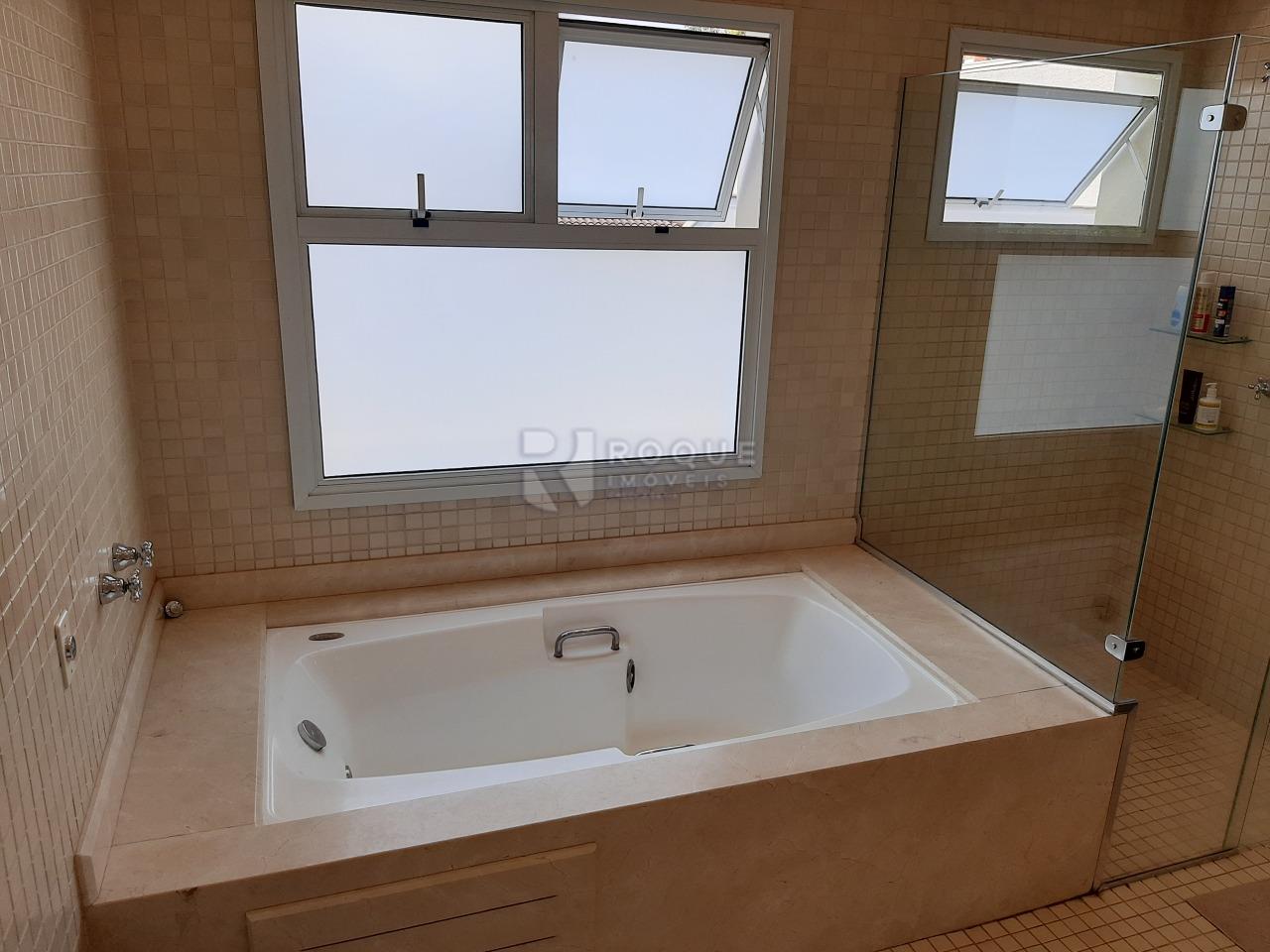 Casa em condomínio à venda no bairro Jardim Florença: WC 01