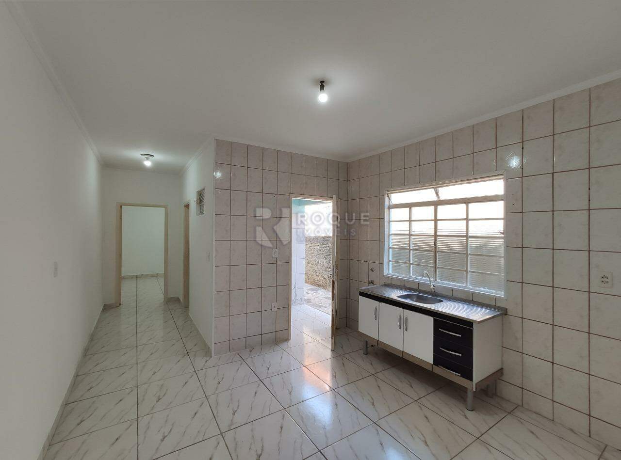 Casa Residencial para aluguel no bairro Jardim Ouro Branco: Cozinha 
