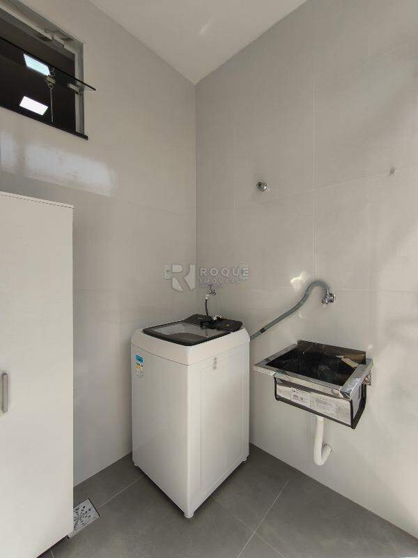 Casa Residencial à venda no bairro Residencial Recanto das Paineiras: LAVANDERIA