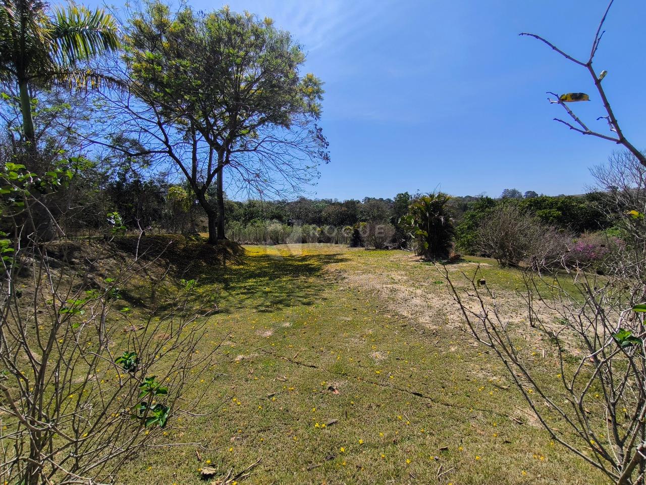 Chácara à venda no bairro Bairro do Pinhal: ÁREA VERDE
