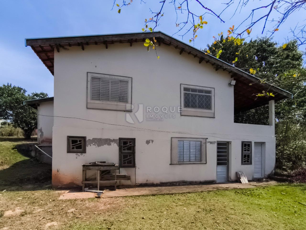 Chácara à venda no bairro Bairro do Pinhal: FUNDOS